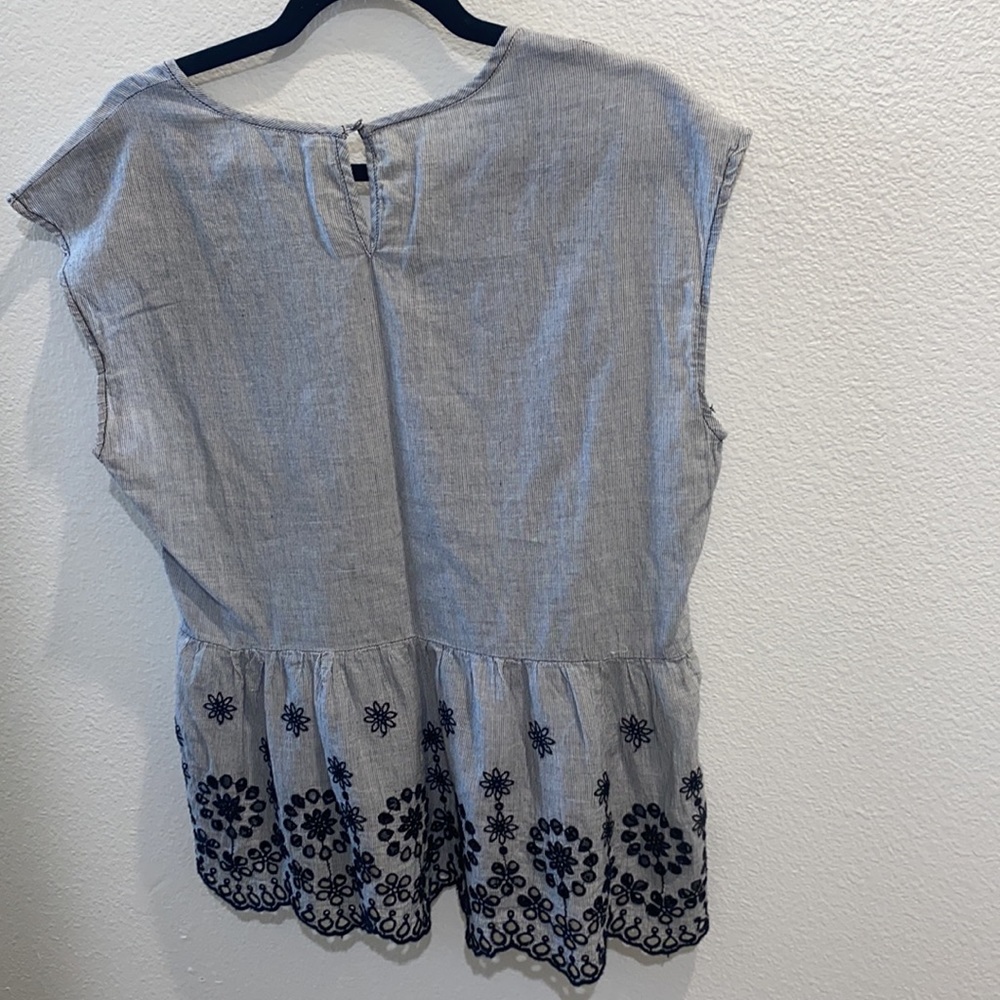 Sonoma Embroidered Top - Picture 5 of 5